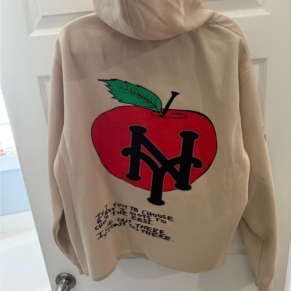 CALI TO NYC HOODIE CREAM XL - Picture 2 of 4